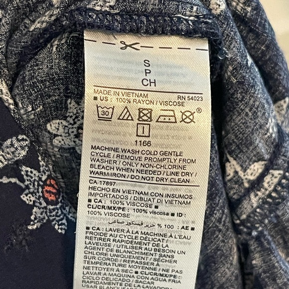 Floral Maxi Dress - Picture 2 of 3